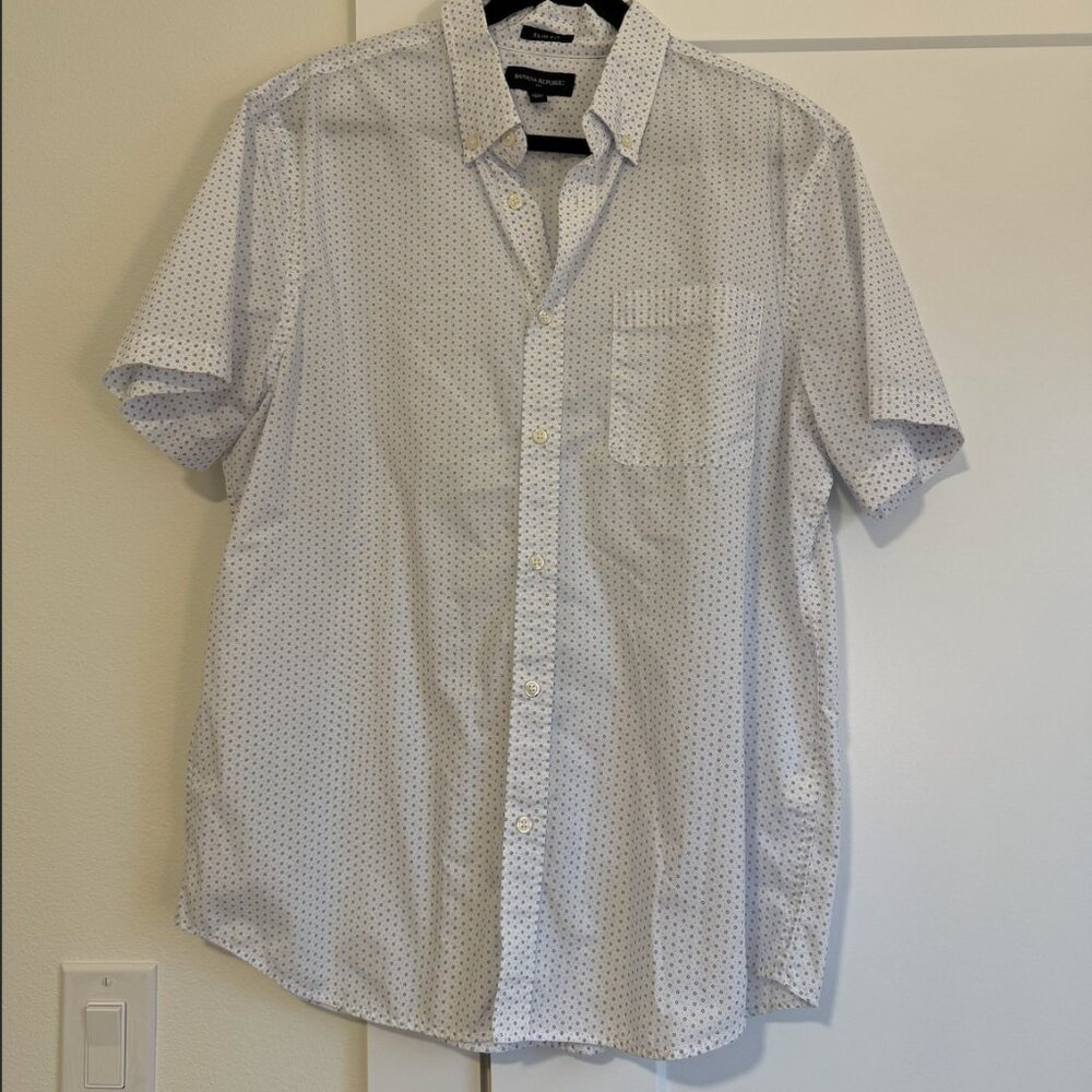 Men's Banana Republic Short Sleeve, Slim Fit, Button Up - XL